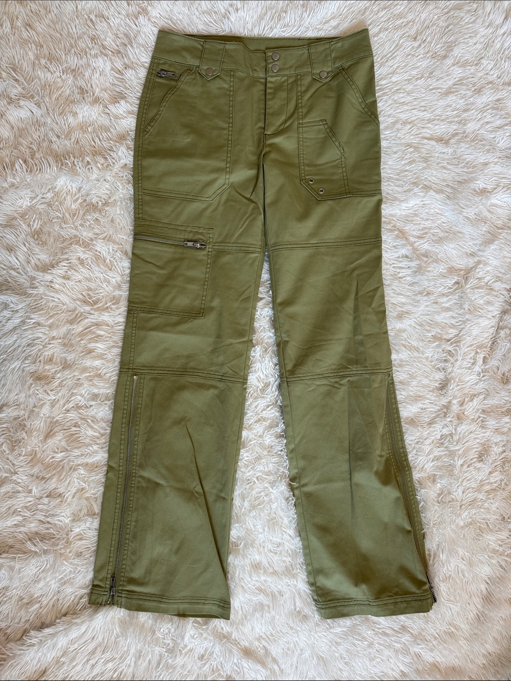 BDG Olive Cargo-Style High Waist Pants